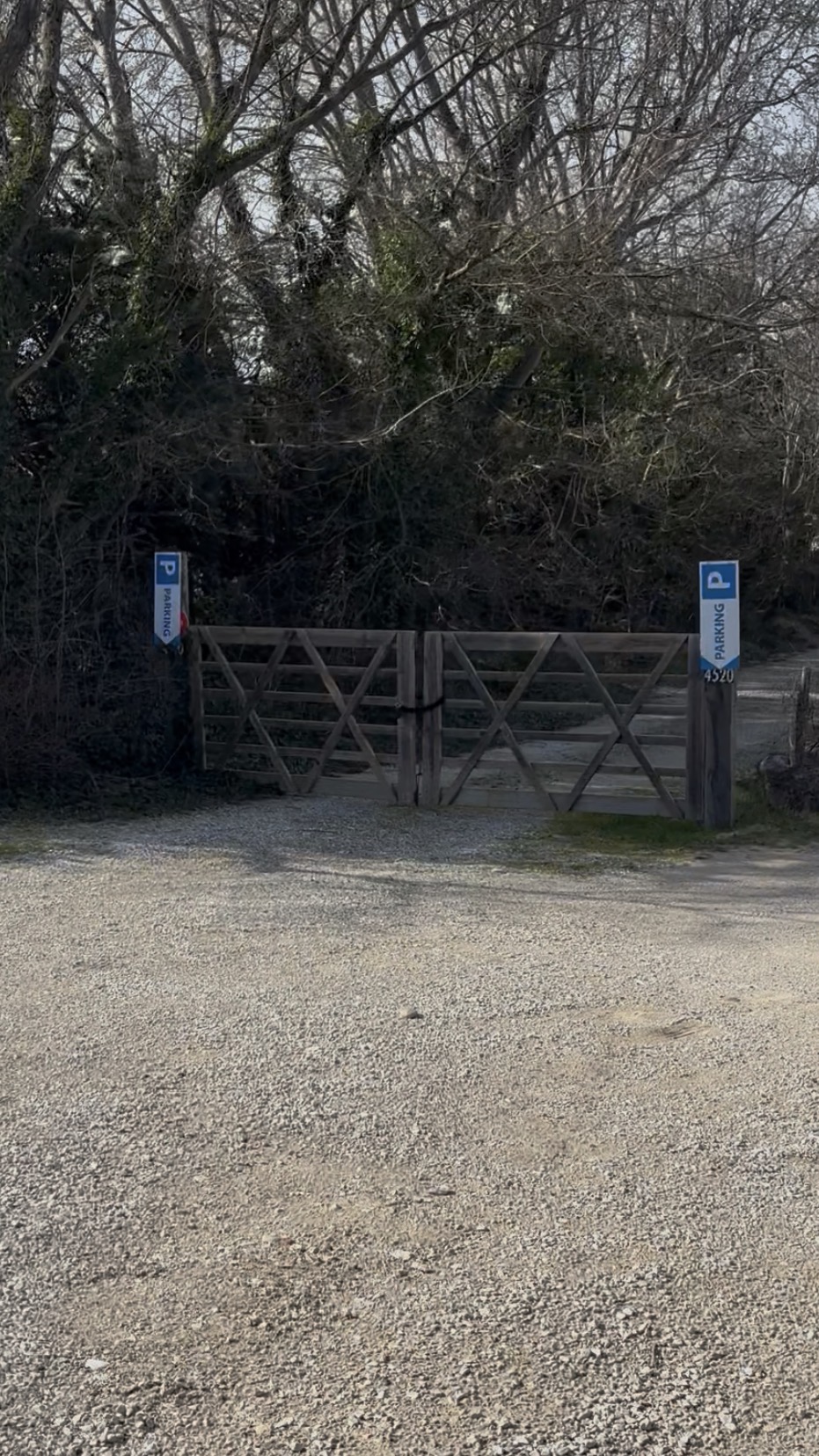Entrée du parking